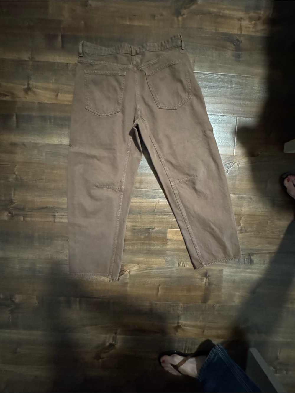 Madewell Darted Barrel-Leg Jeans - Picture 6 of 8